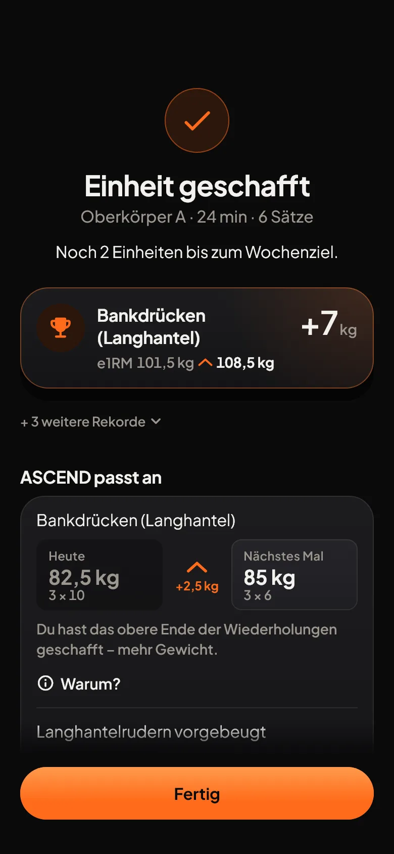 Einheit geschafft: neuer Rekord im Bankdrücken, plus 7 kg e1RM. Darunter „Gainset passt an“: Heute 82,5 kg mit 10, 10, 10 Wiederholungen, Nächstes Mal 3 mal 6 mit 85 kg, plus 2,5 kg.